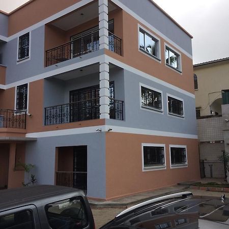 Bastos'Appart Yaoundé Exteriör bild